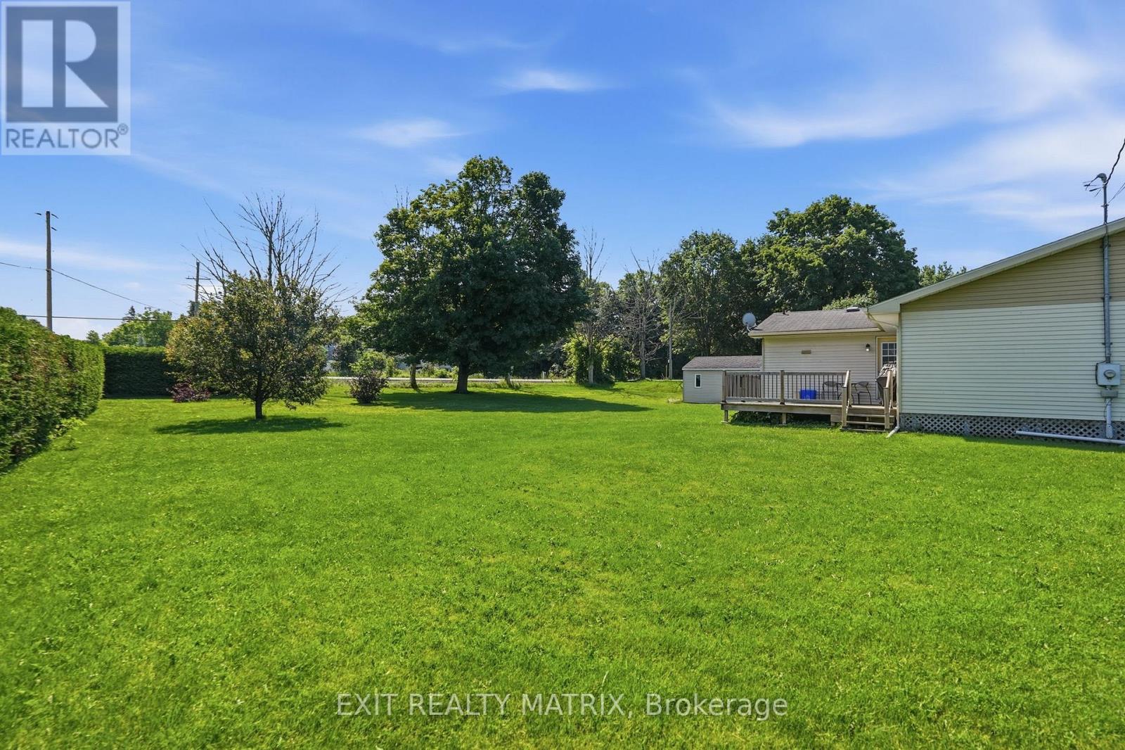 3 HILLVIEW CIRCLE - 29