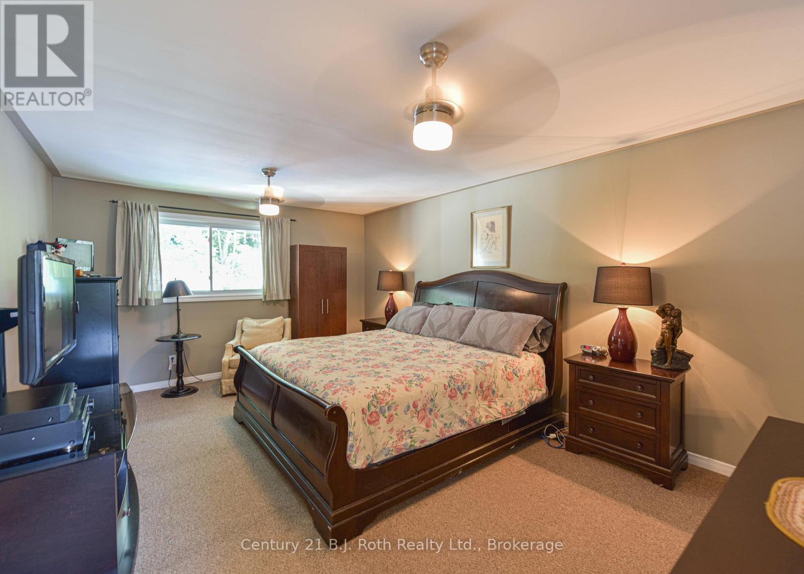 138 LAKE DALRYMPLE ROAD - 33