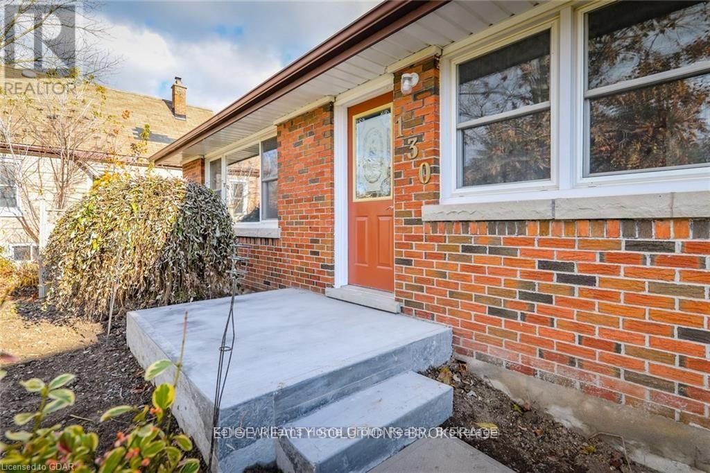 130 FORFAR STREET E - 4