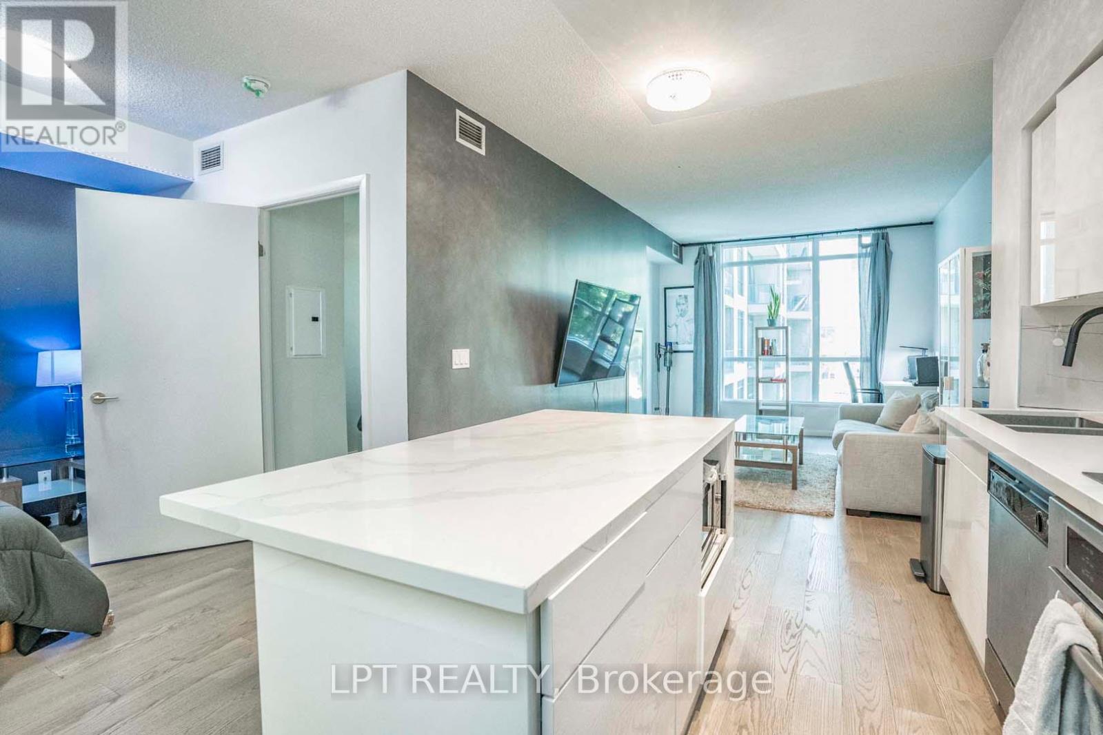 #217 215 FORT YORK BOULEVARD - 11
