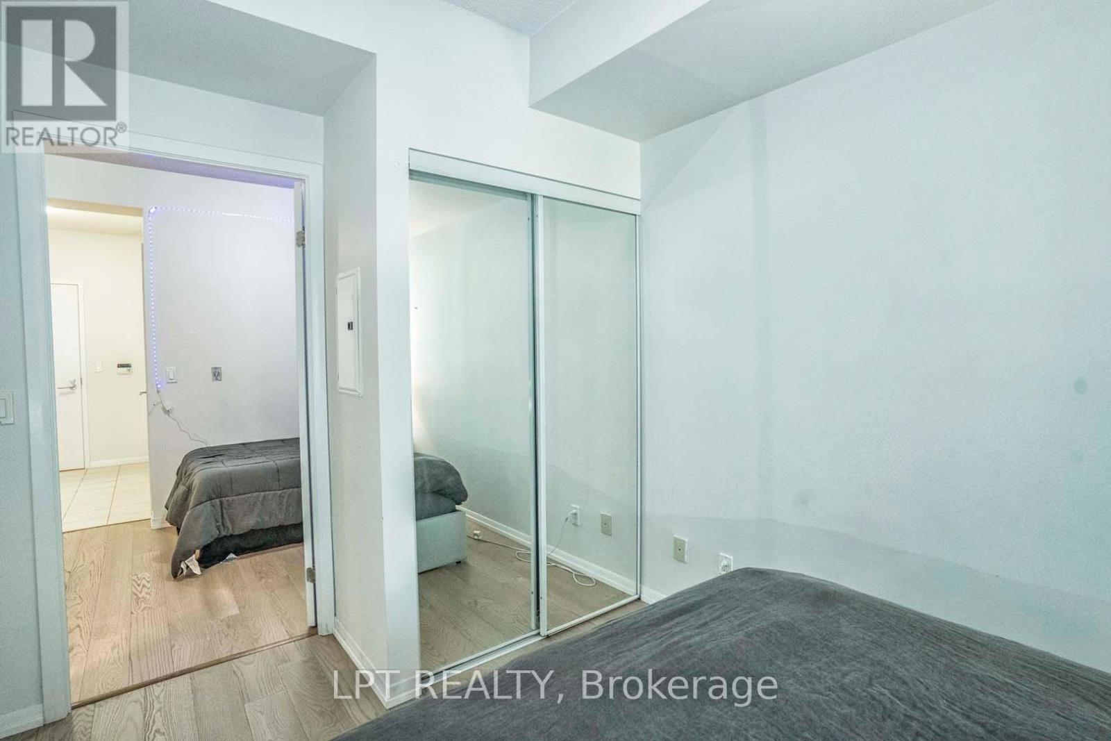 #217 215 FORT YORK BOULEVARD - 22