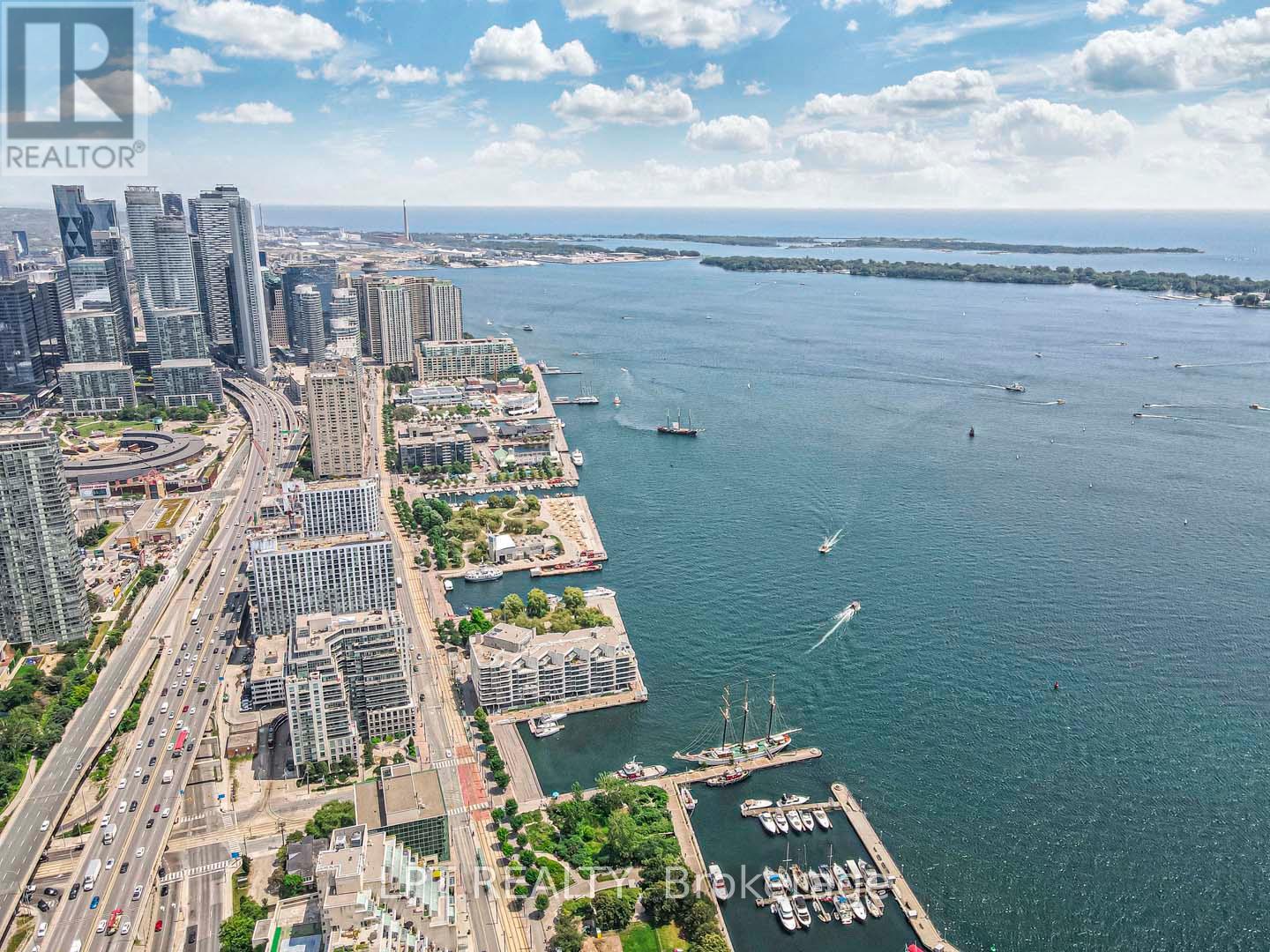 #217 215 FORT YORK BOULEVARD - 33