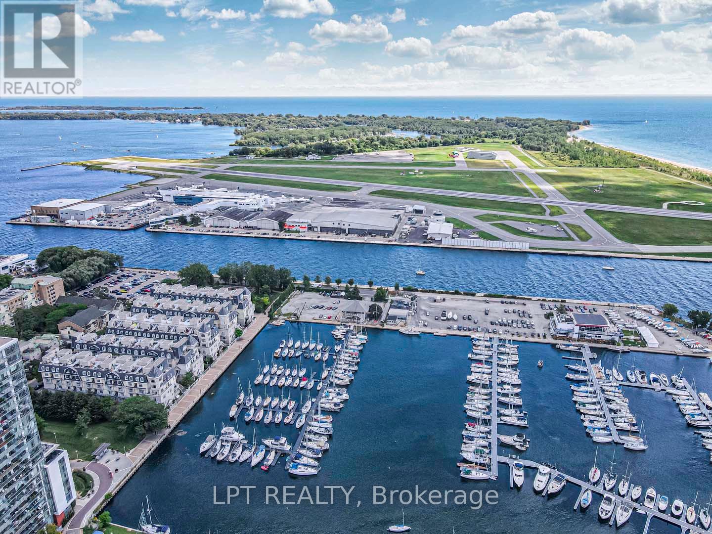 #217 215 FORT YORK BOULEVARD - 34