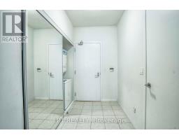 217 - 215 Fort York Boulevard, Toronto, ON M5V4A2 Photo 8