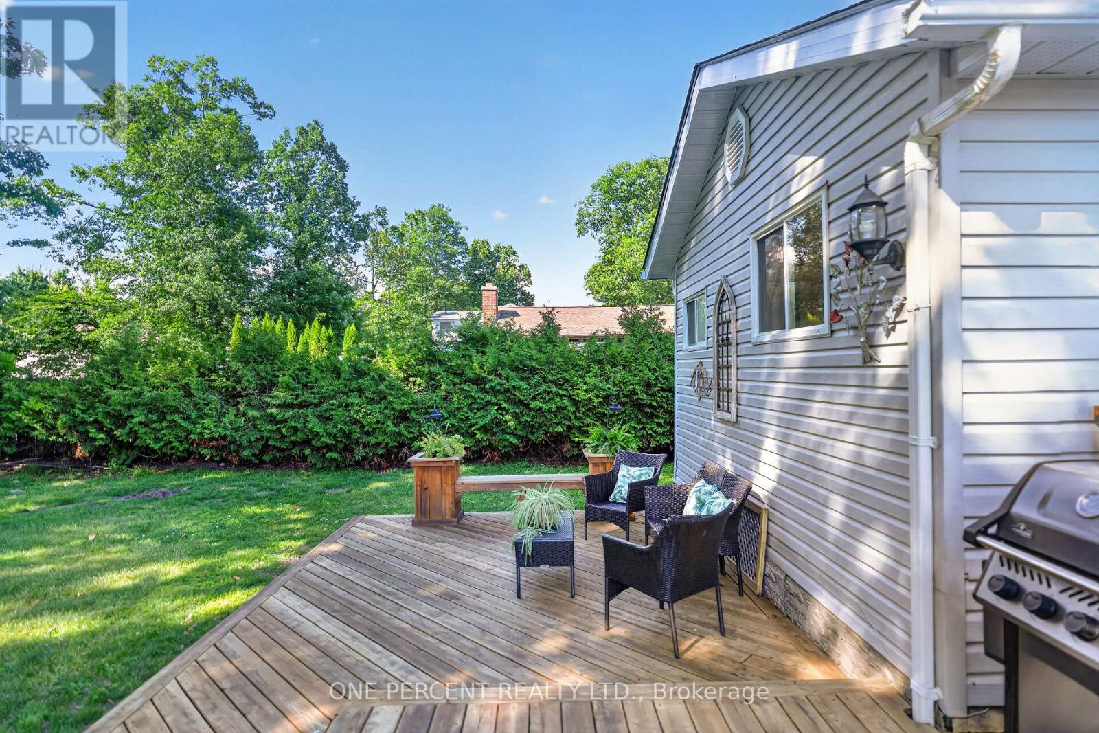 608 BROADVIEW AVENUE - 33