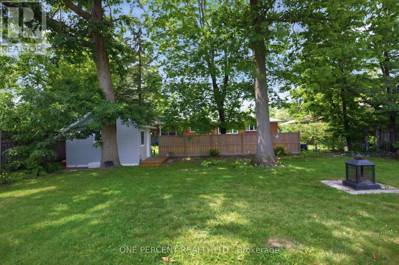 608 BROADVIEW AVENUE - 36