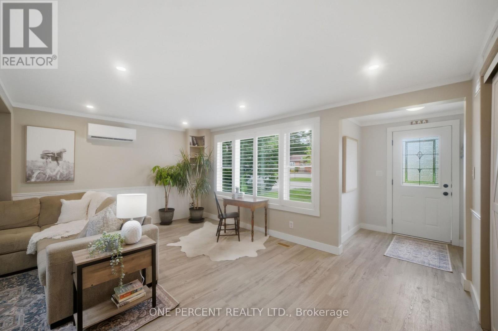 608 BROADVIEW AVENUE - 9