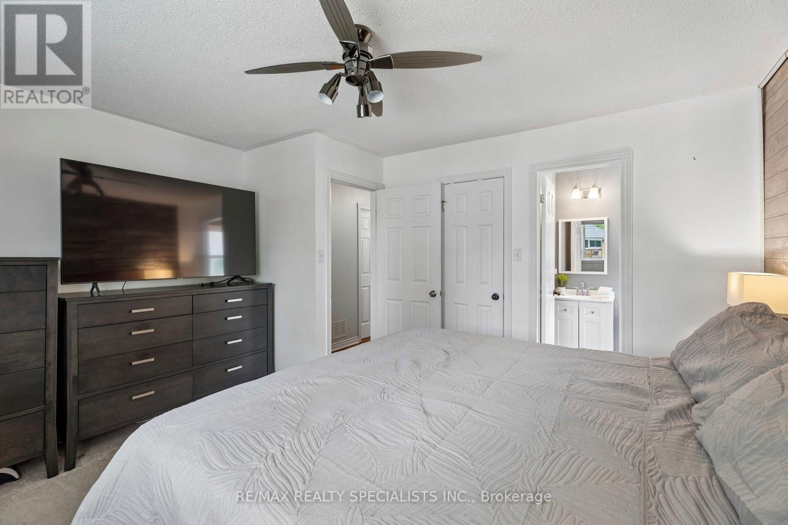 64 SMALLMAN DRIVE - 21