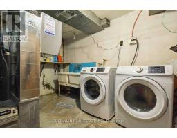 102 Elnathan Crescent, Toronto, ON M9L2G1 Photo 27