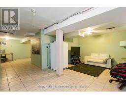 102 Elnathan Crescent, Toronto, ON M9L2G1 Photo 28