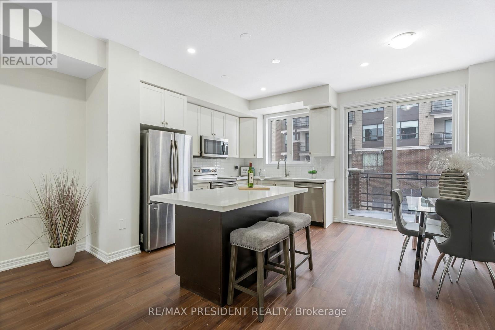 6 WATERVIEW LANE - 10