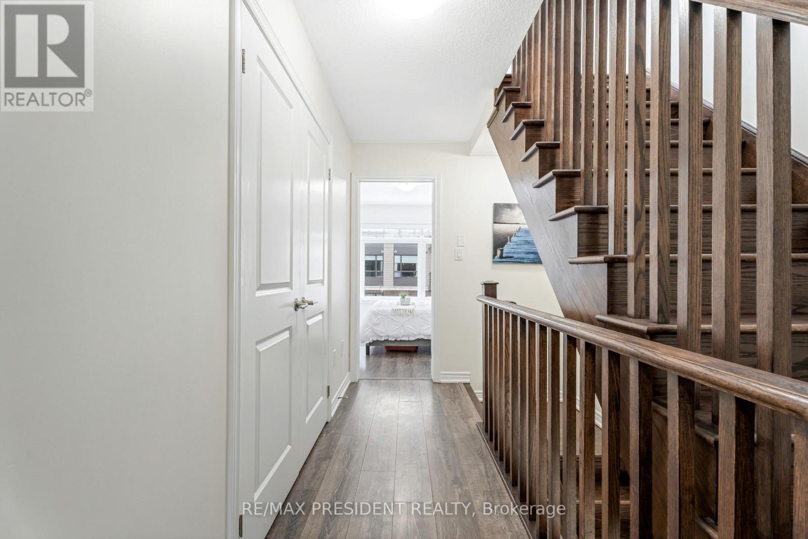 6 WATERVIEW LANE - 17