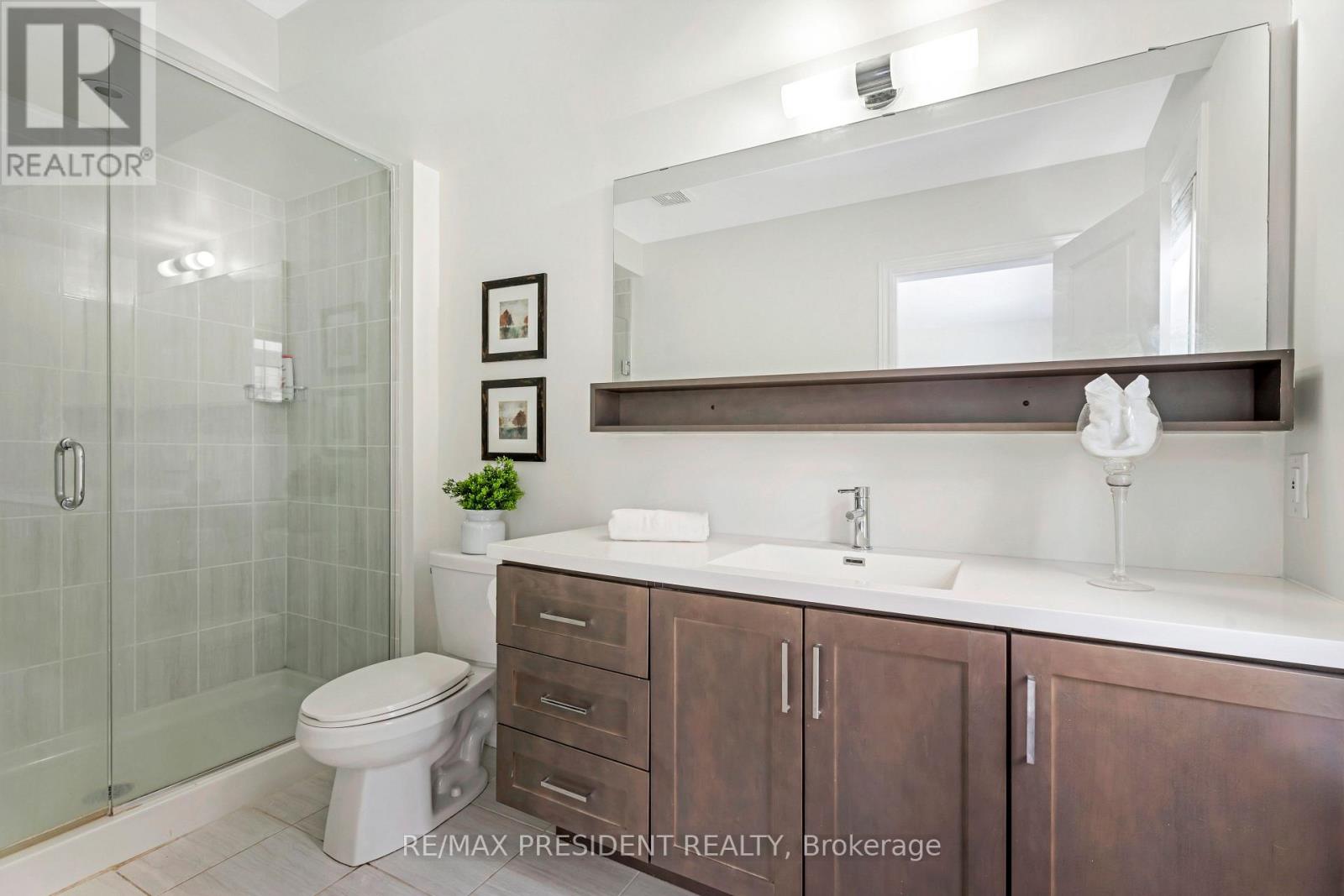 6 WATERVIEW LANE - 20