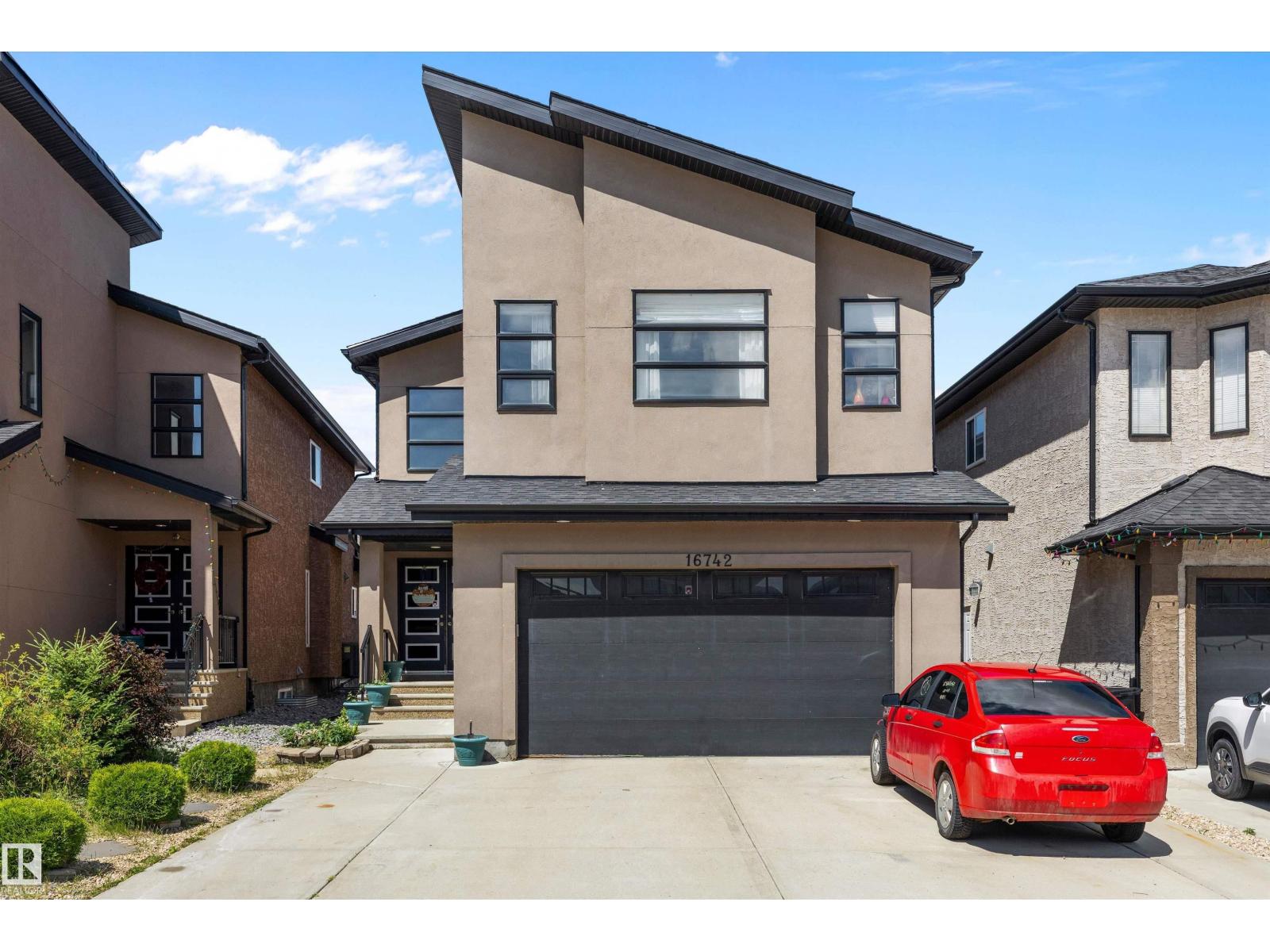 16742 61 ST NW - 1