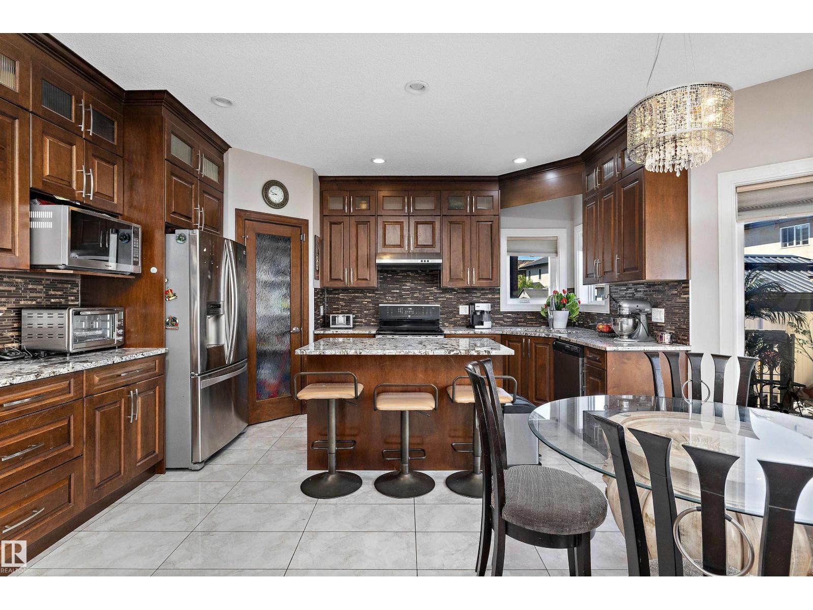 16742 61 ST NW - 17