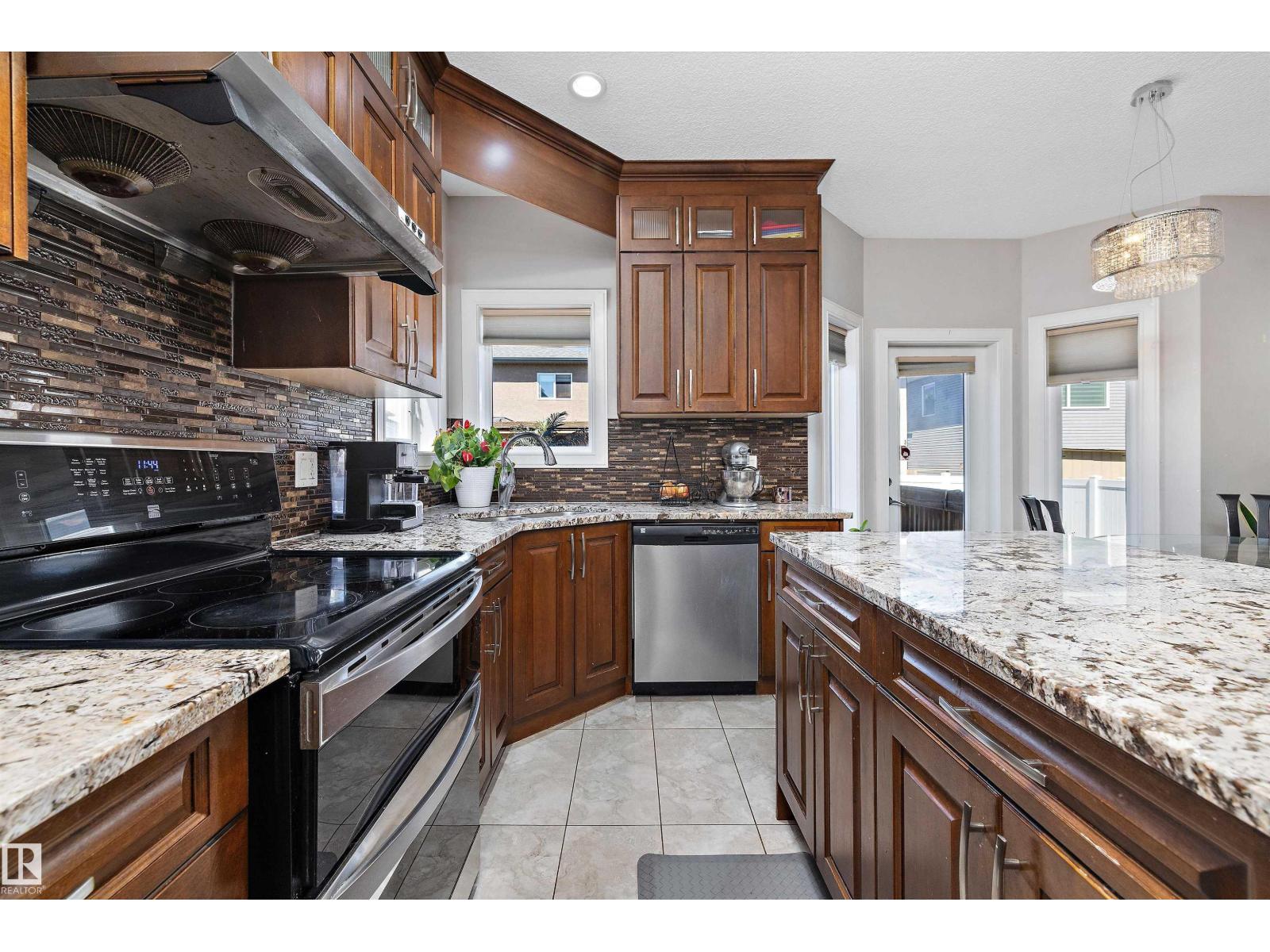 16742 61 ST NW - 23
