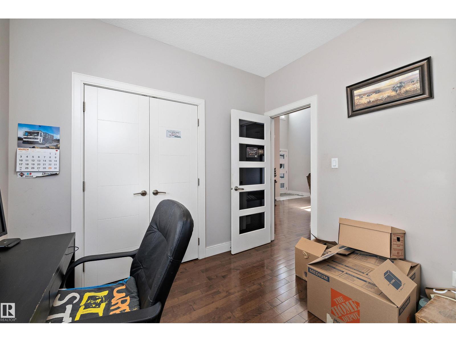 16742 61 ST NW - 26