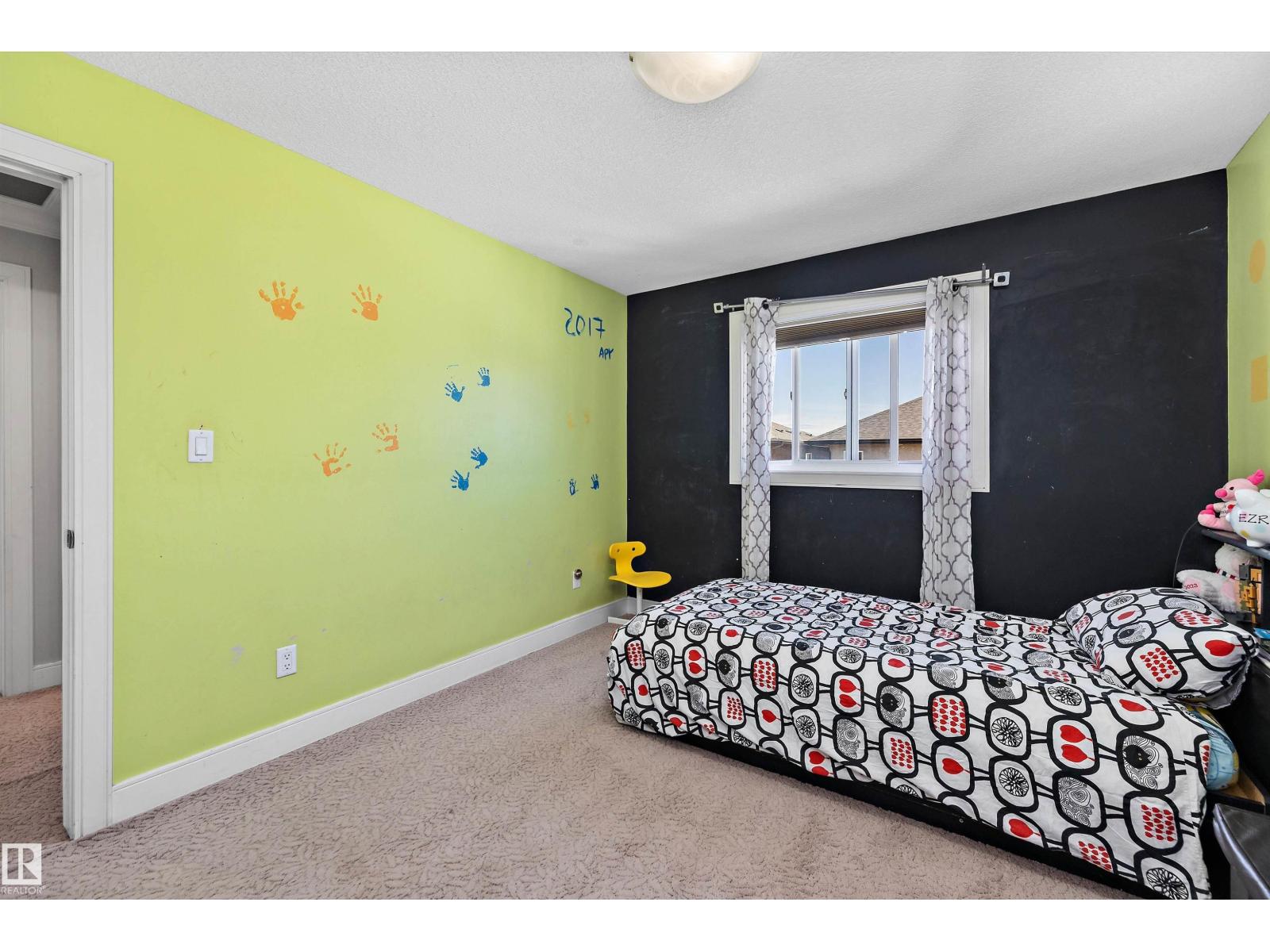 16742 61 ST NW - 29