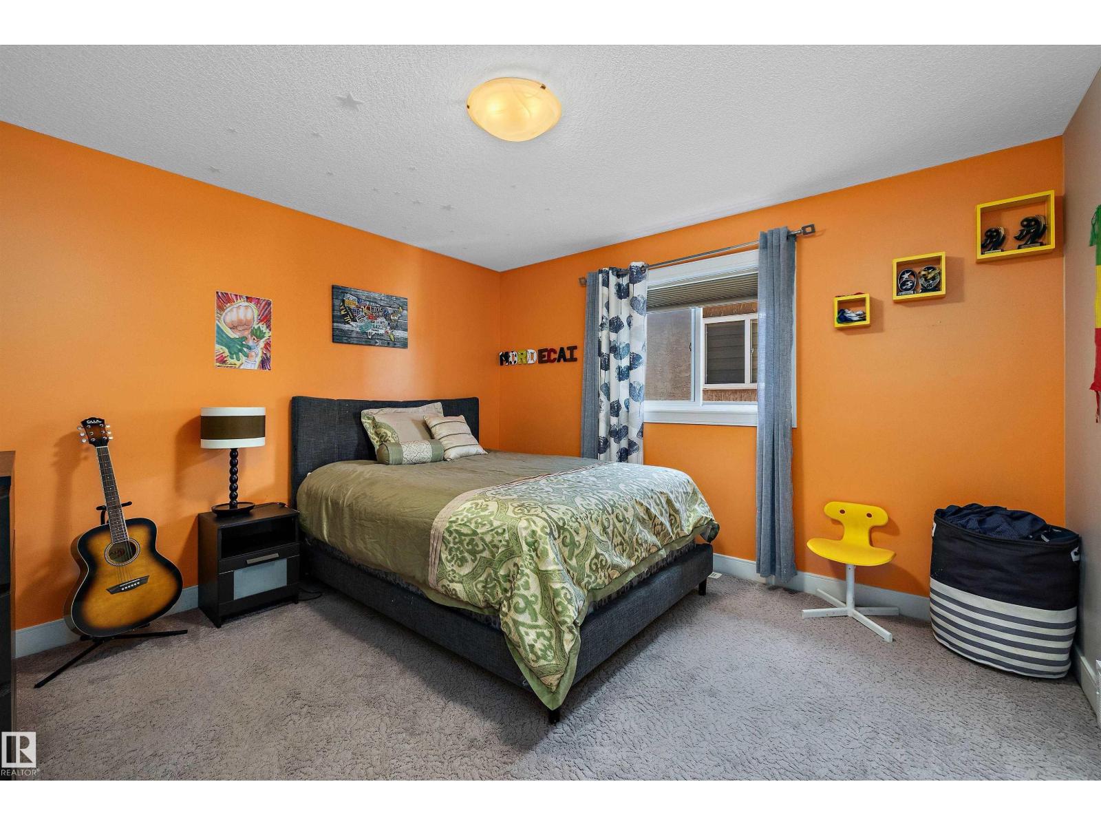 16742 61 ST NW - 35