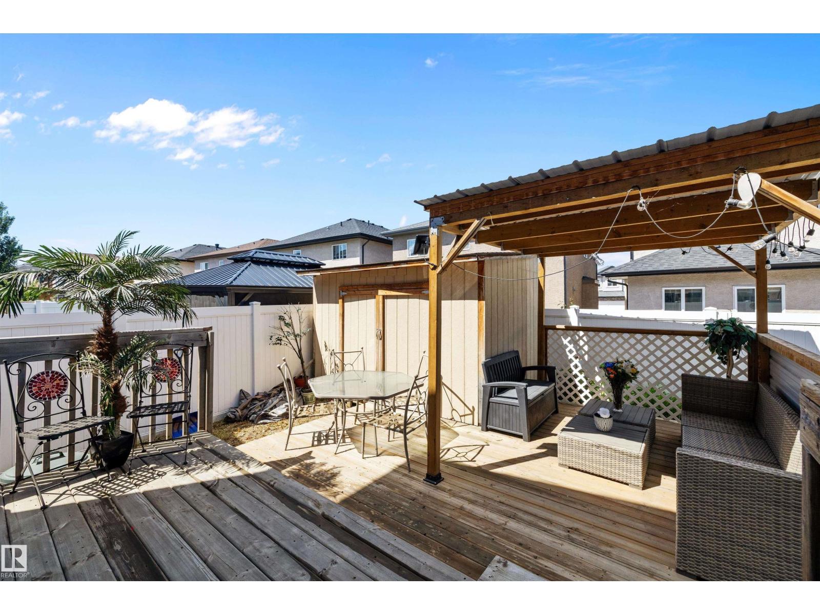 16742 61 ST NW - 63