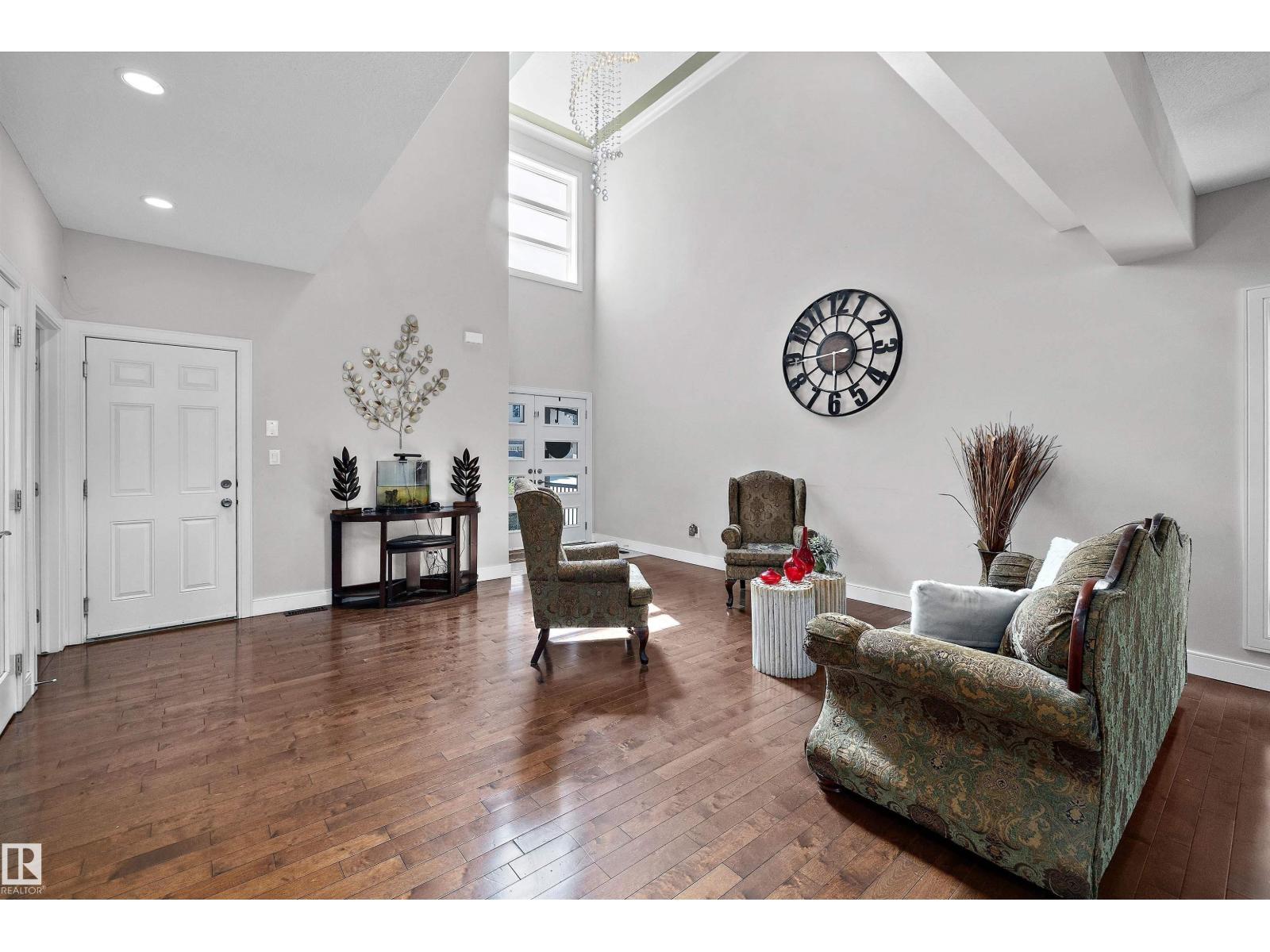 16742 61 ST NW - 8