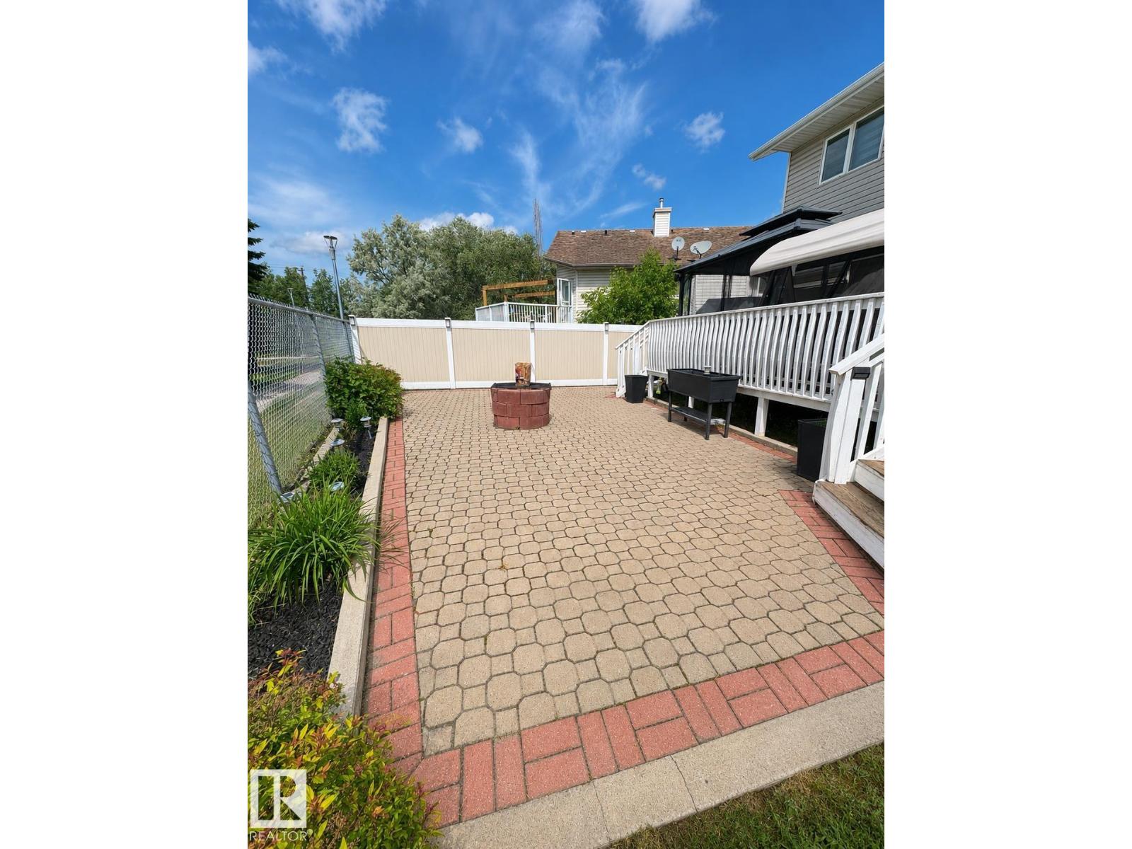 330 Huffman CR NW - 33