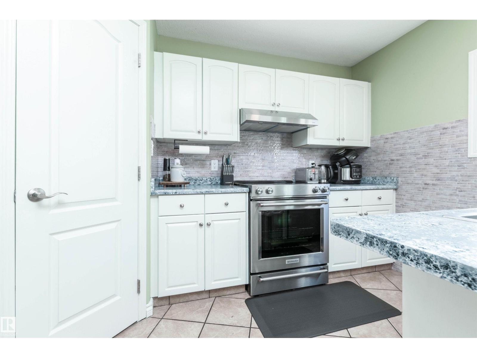 330 Huffman CR NW - 10