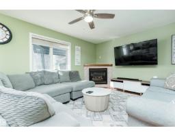 Recreation room - 330 Huffman Cr Nw, Edmonton, AB T5A0C8 Photo 11