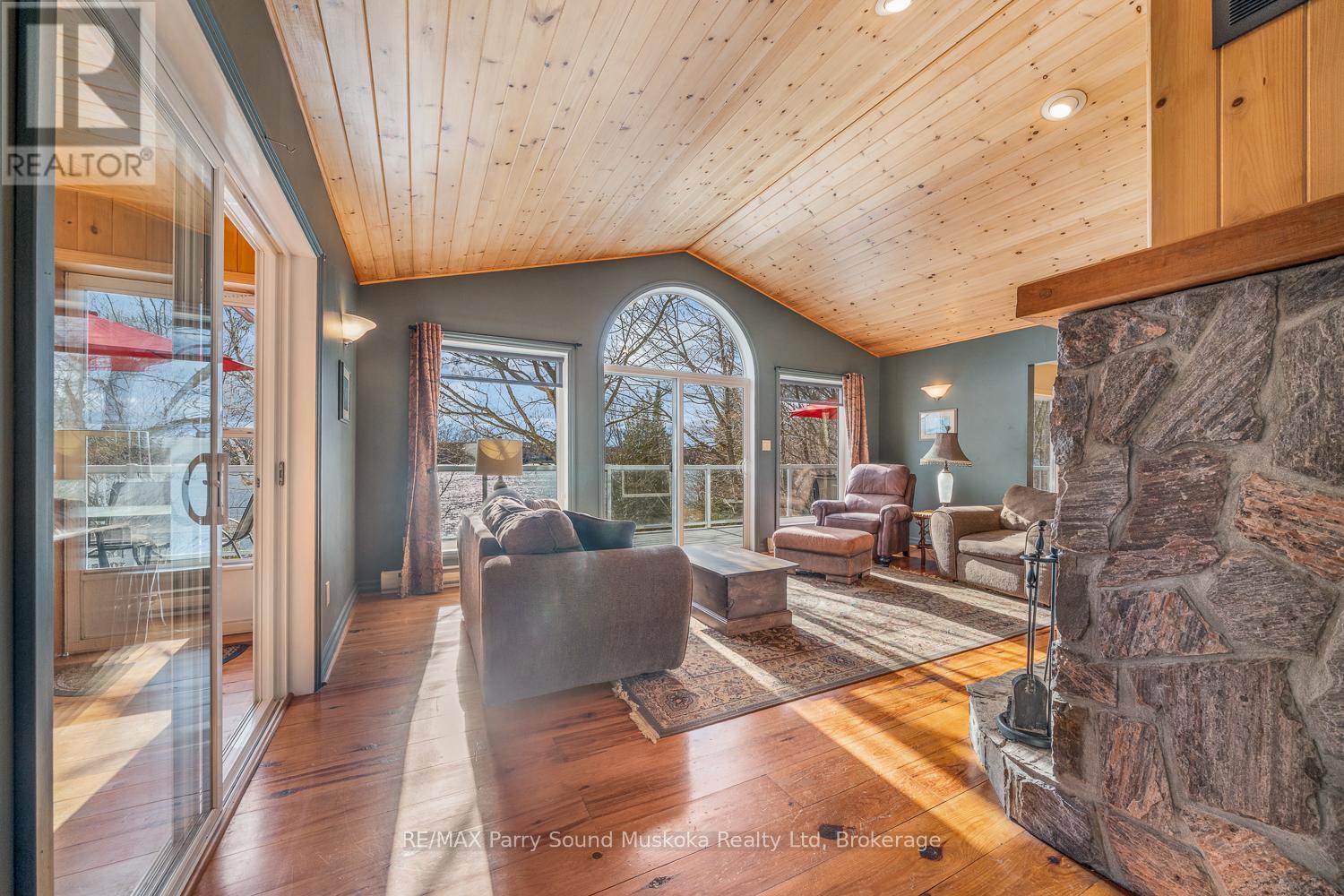 54 DAUNCEY ROAD - 31