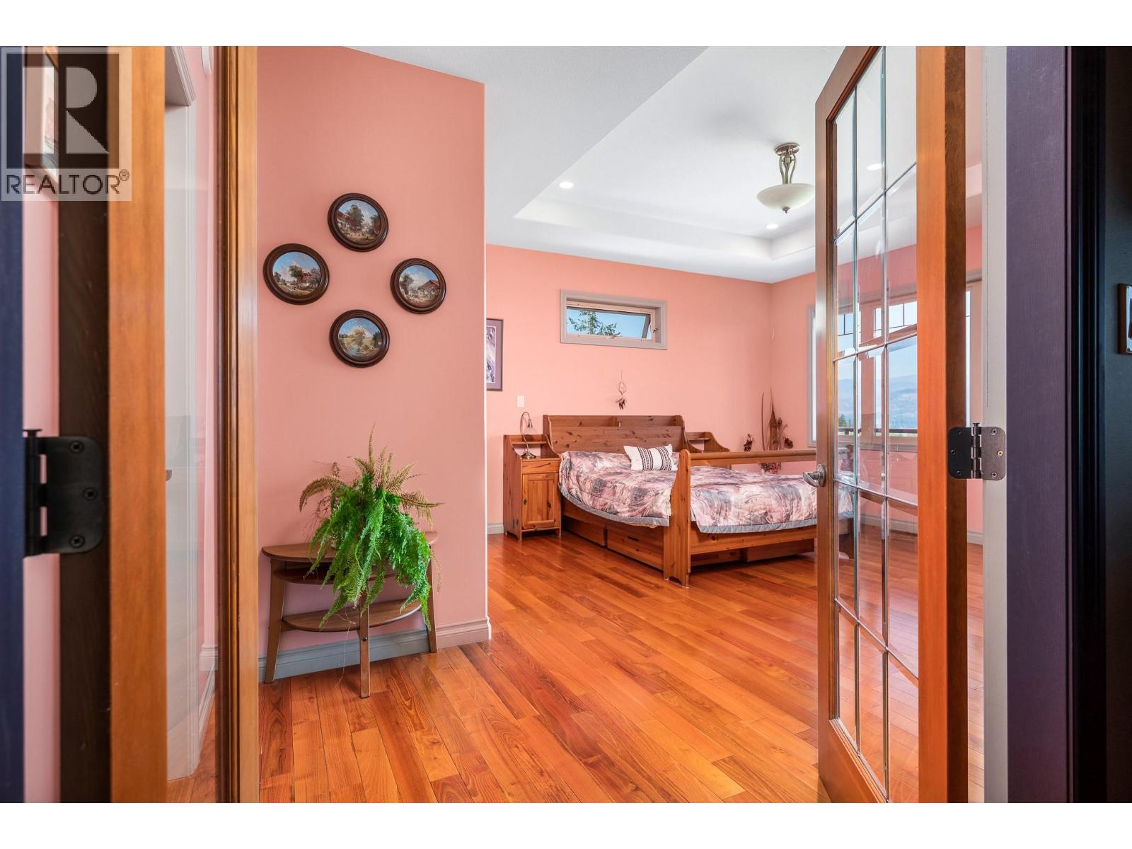 9265 Kokanee Road - 24