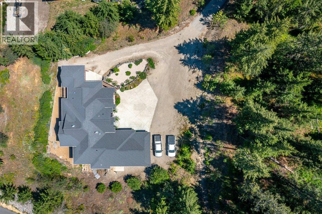 9265 Kokanee Road - 48