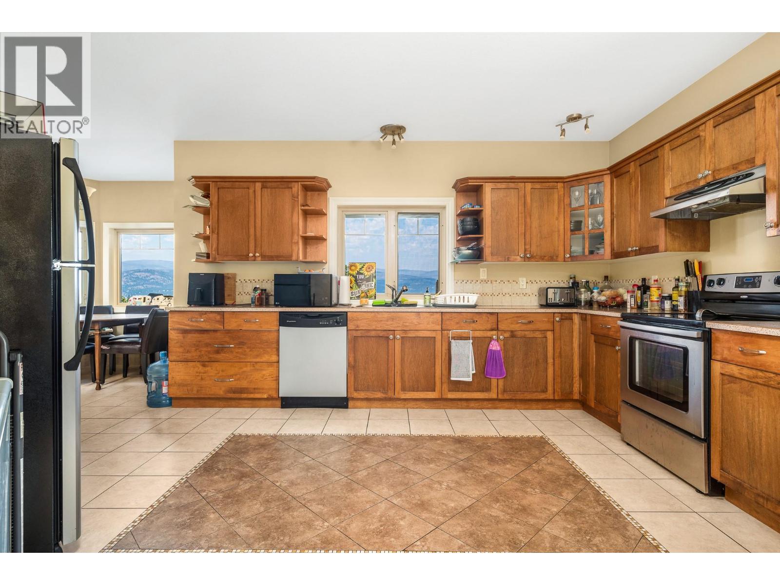 9265 Kokanee Road - 43