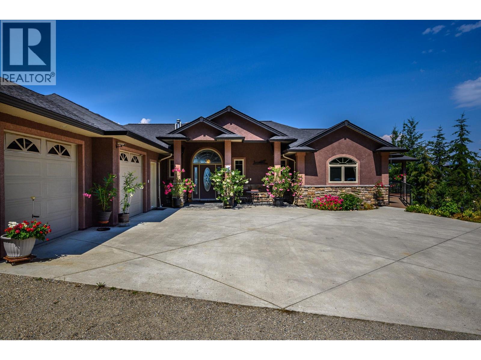9265 Kokanee Road - 4
