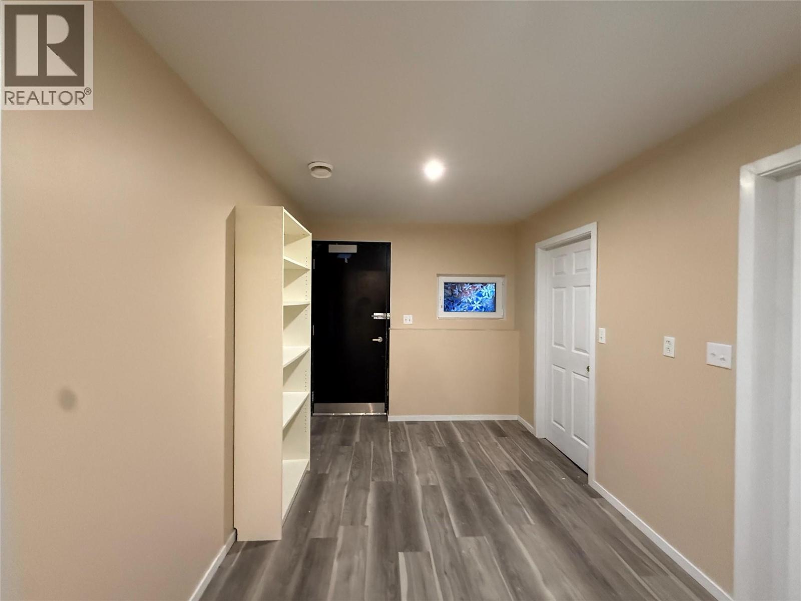 4240 Vancouver Avenue E - 23