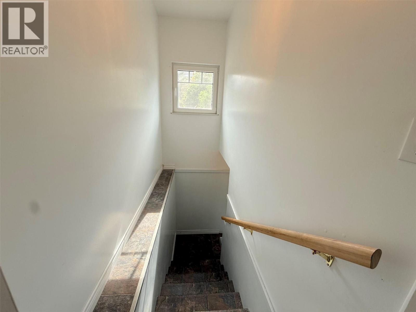 4240 Vancouver Avenue E - 12