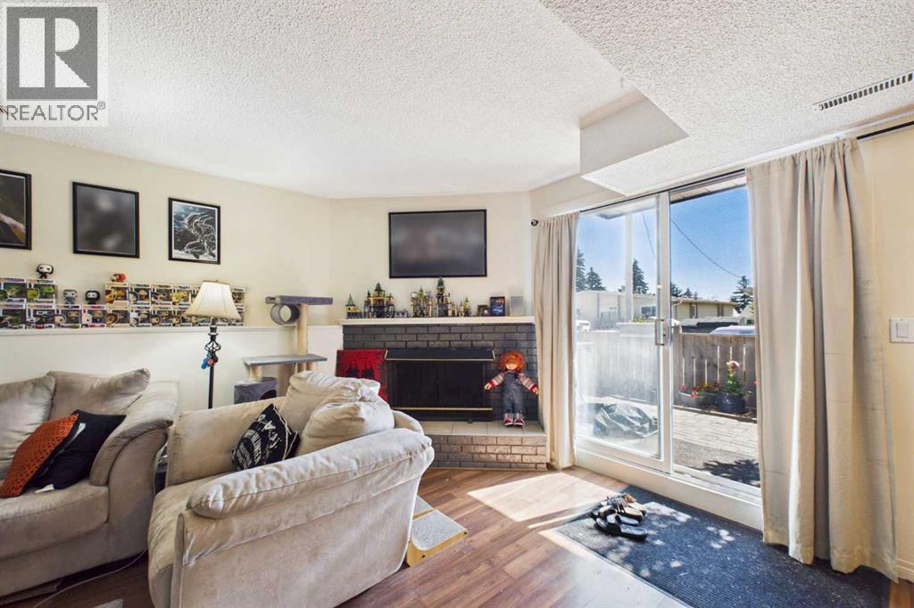 Unit D Lower Level Walk out Bright East Facing Patio.3 bedrooms, 1 bathroom