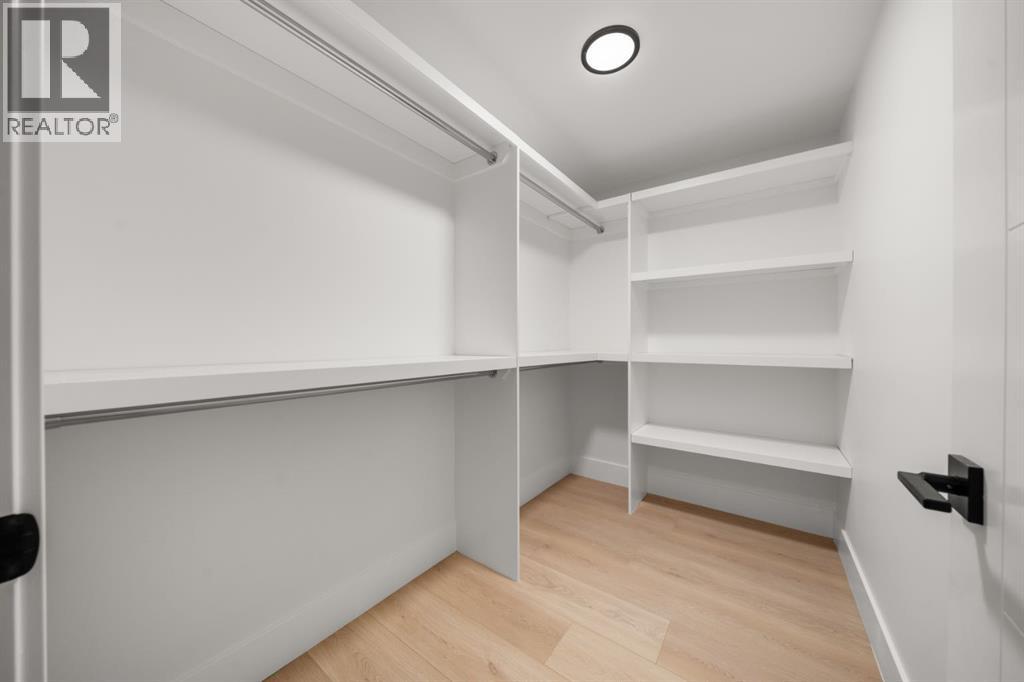 1907 28 Avenue SW - 22