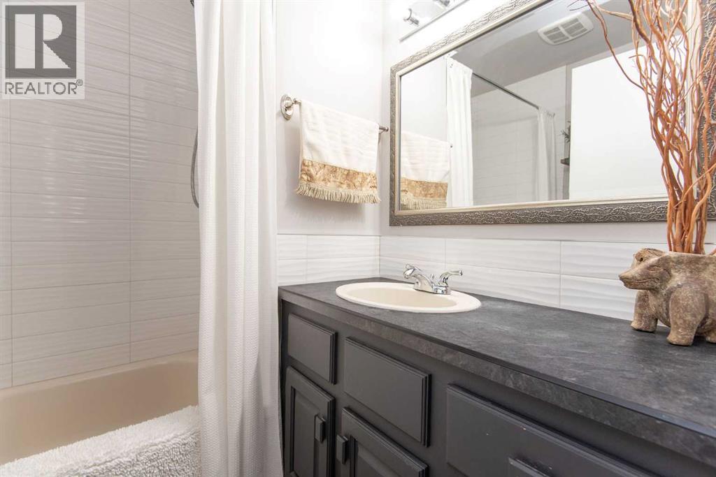 Main Bath
