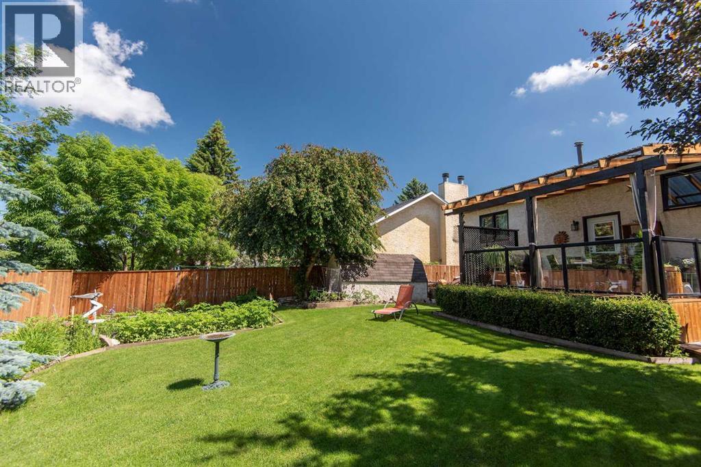 89 McCullough Crescent — photo 39
