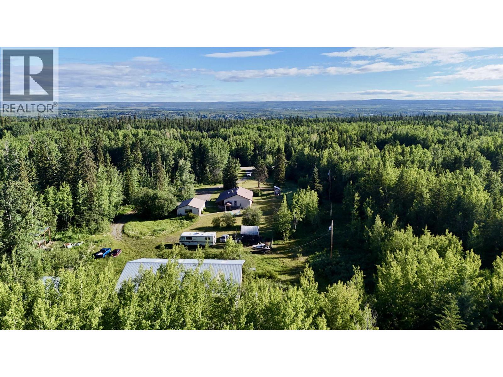 826 OAK STREET, Vanderhoof