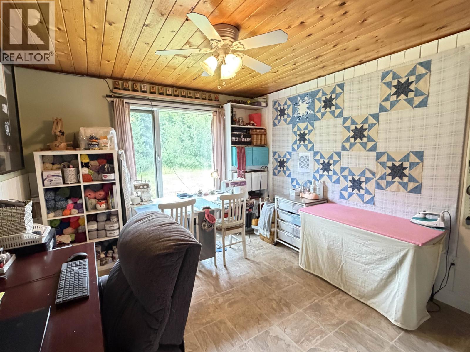 826 OAK STREET, Vanderhoof