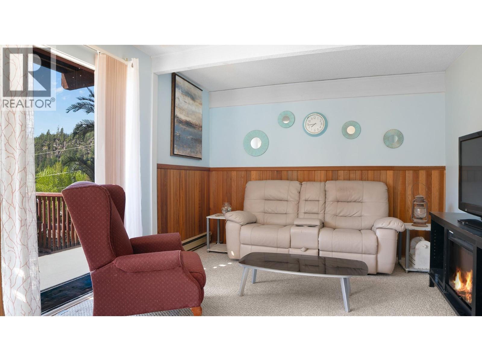 309 FOWLER Street - 17