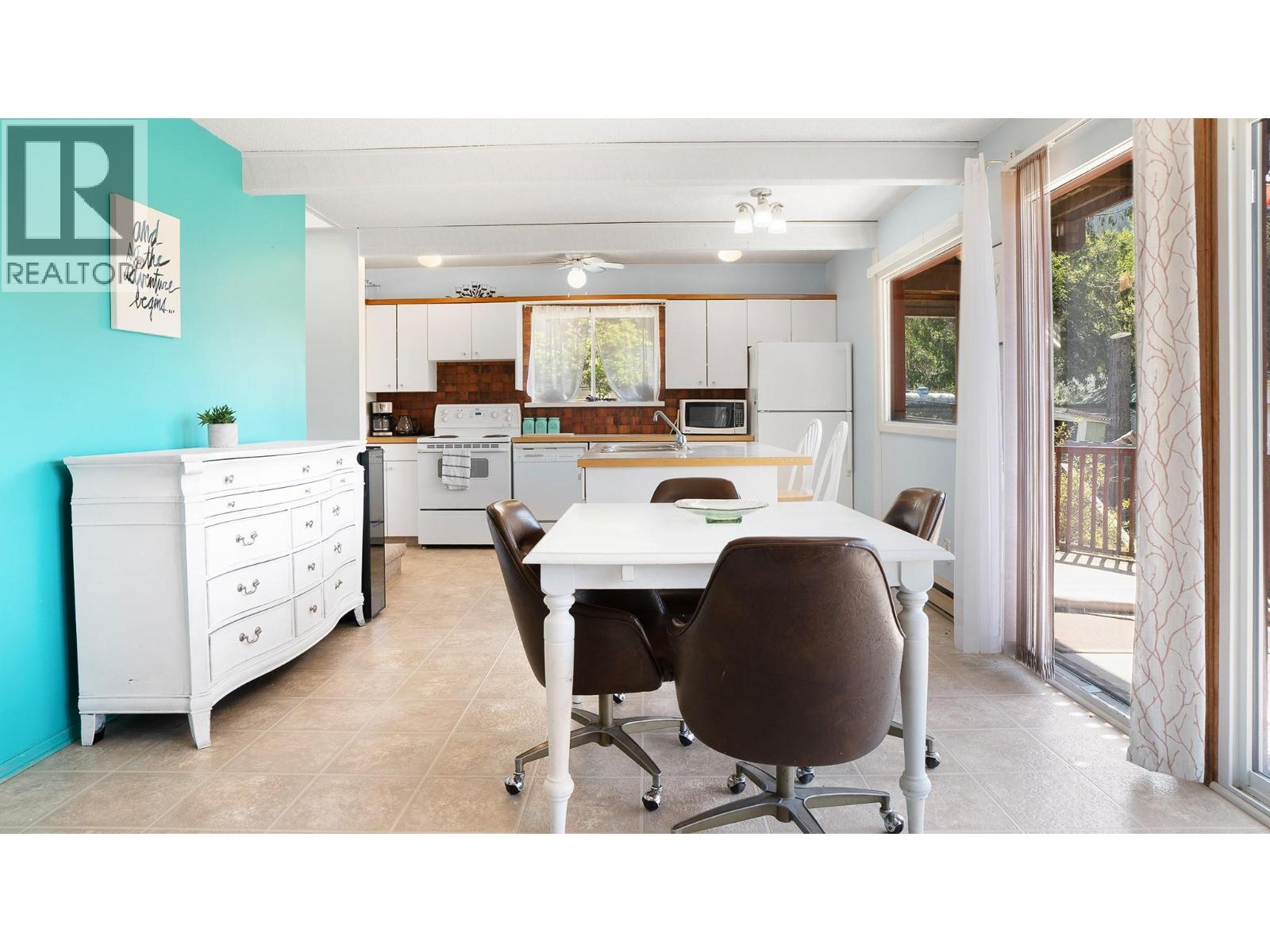 309 FOWLER Street - 19