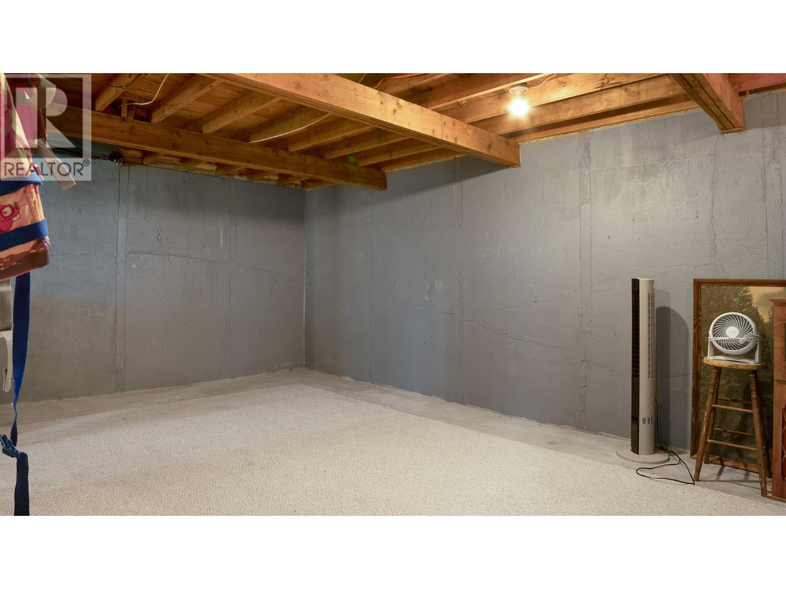 309 FOWLER Street - 32