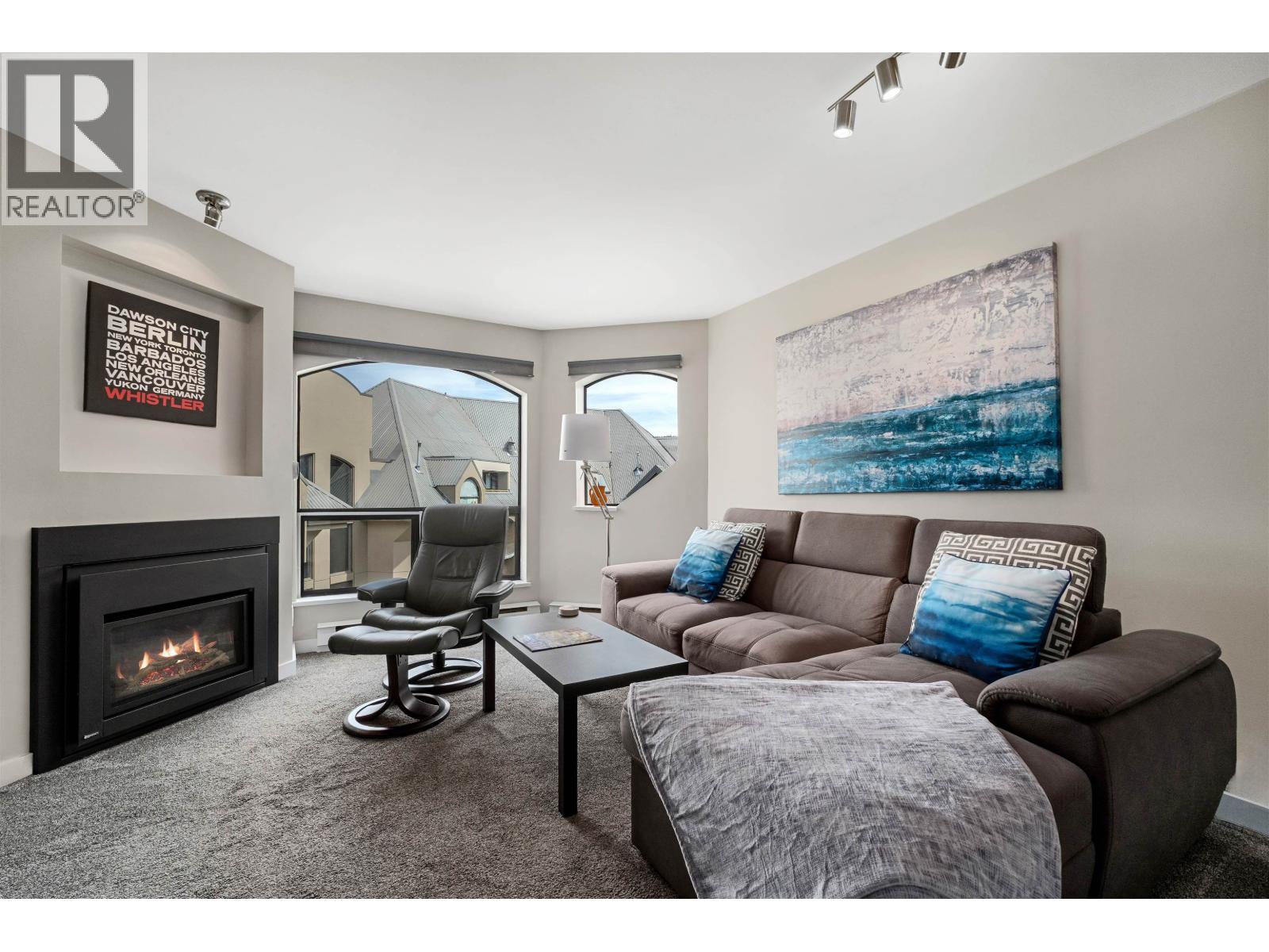 613 4809 SPEARHEAD DRIVE, Whistler