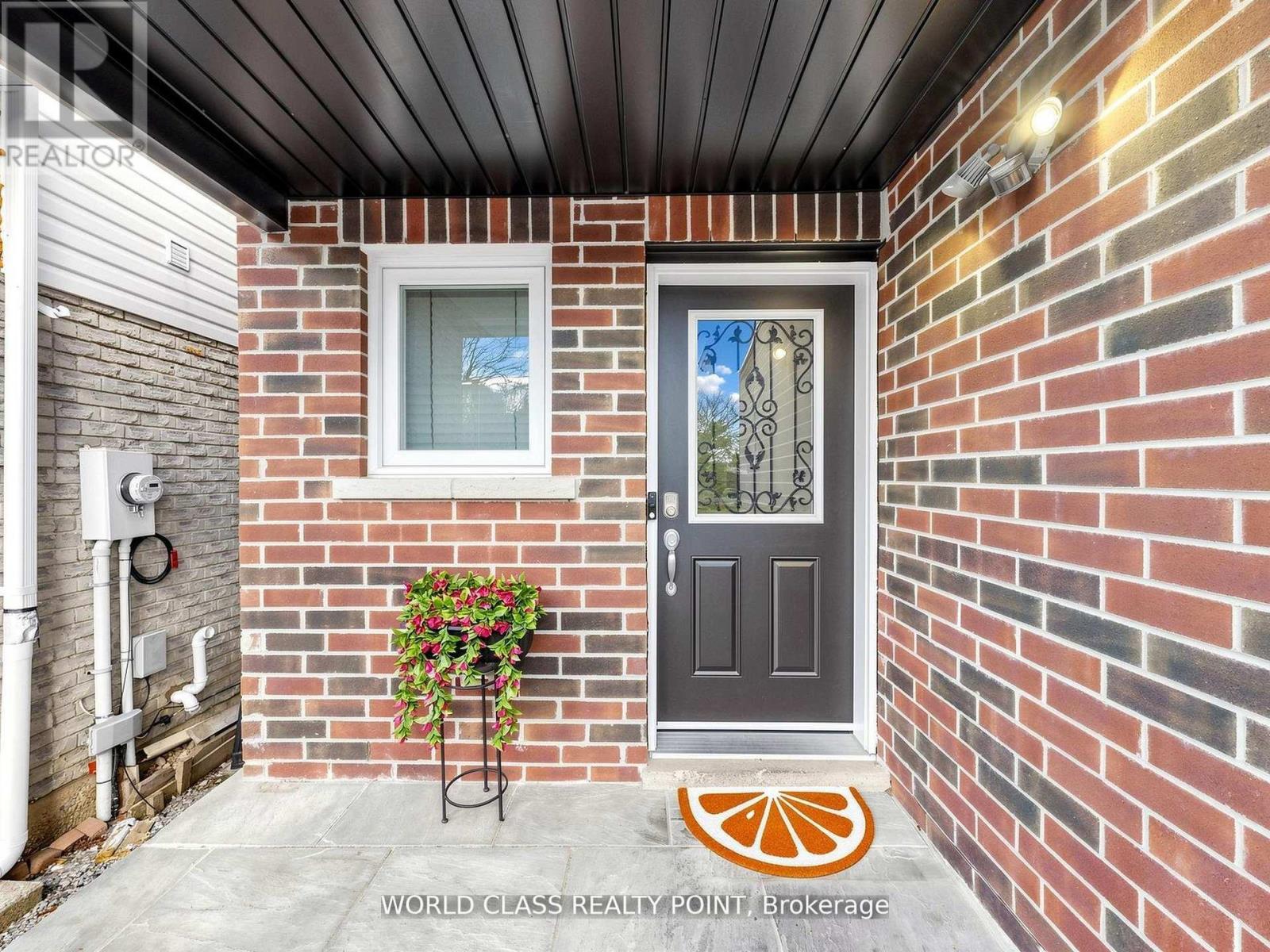 1638 NORWILL CRESCENT - 2