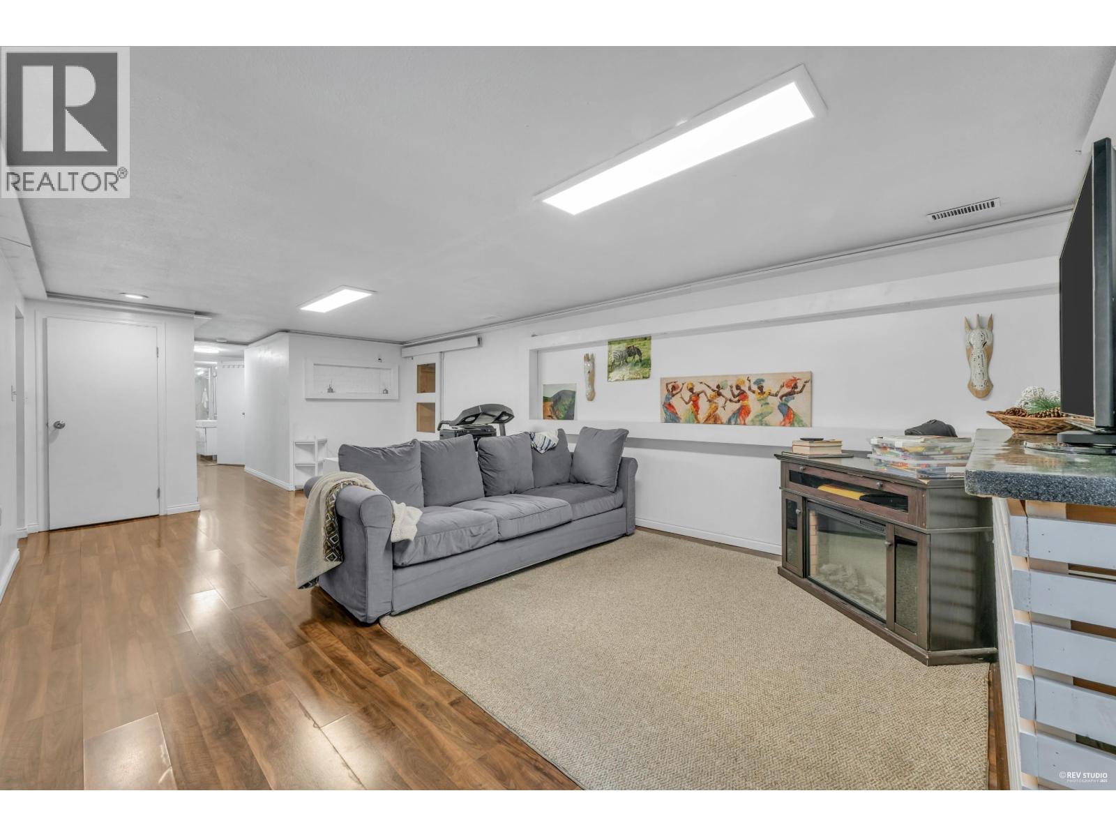 4380 WOODCREST ROAD, West Vancouver