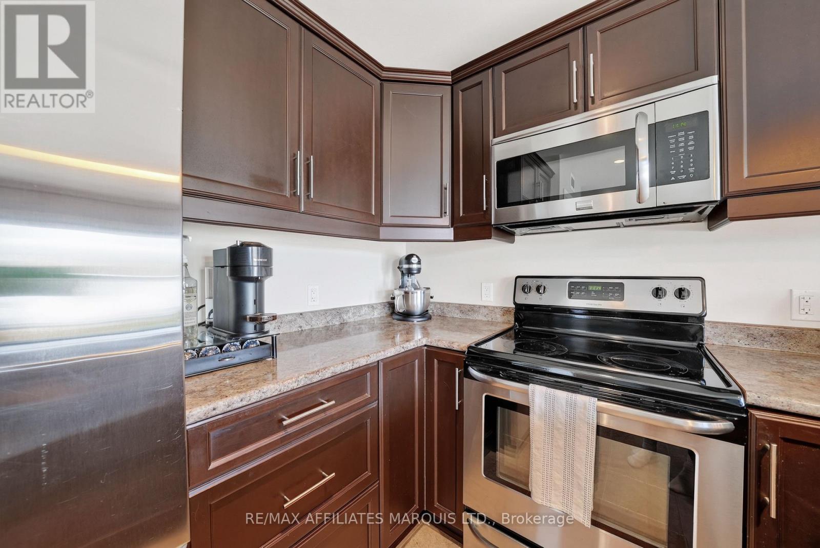348 GLEN NORA DRIVE - 15