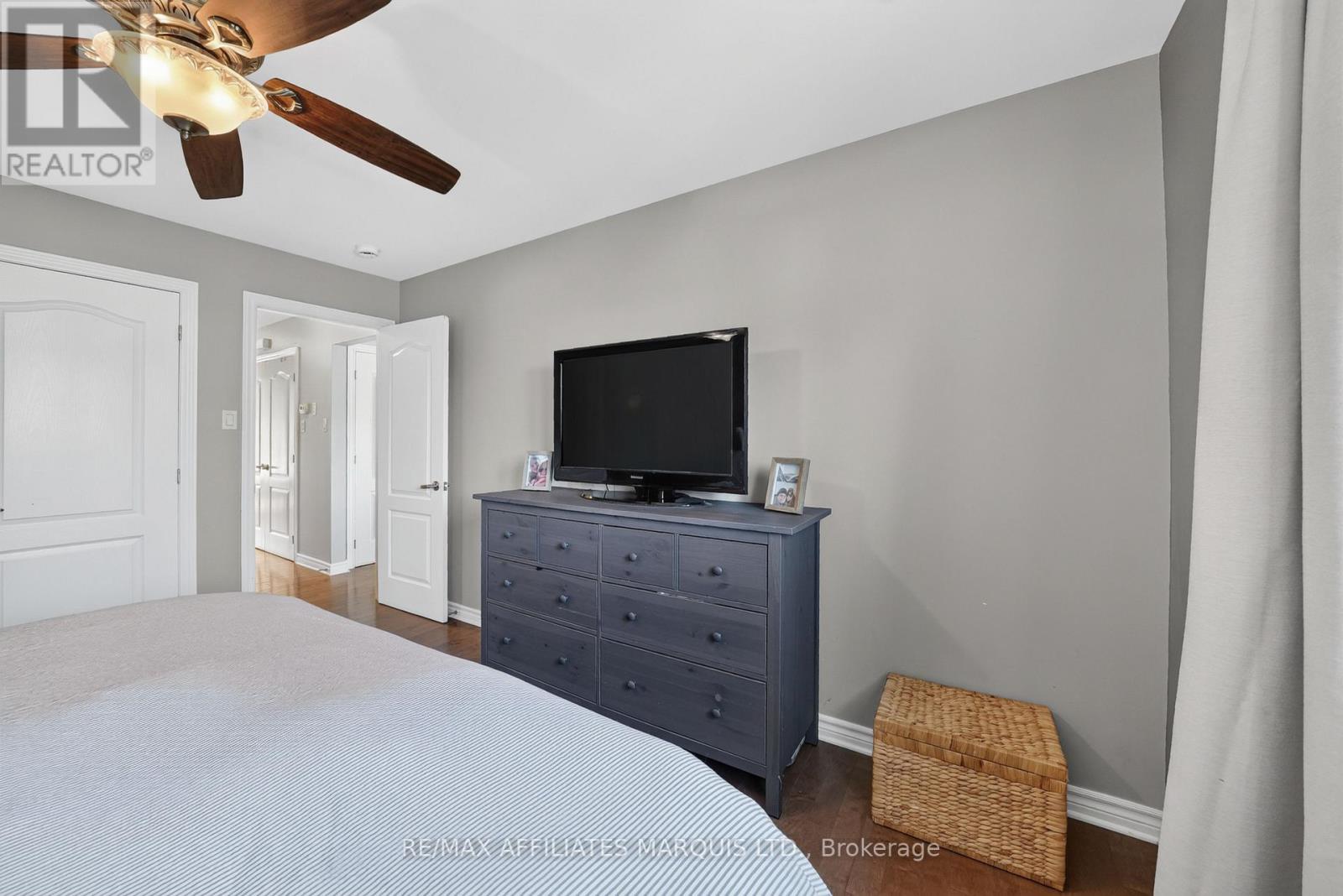 348 GLEN NORA DRIVE - 21