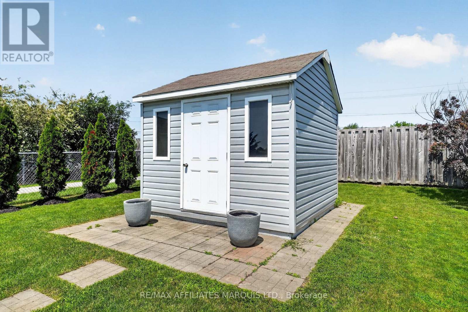 348 GLEN NORA DRIVE - 44